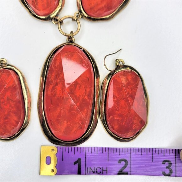 Red Cabochon Stone Necklace - Picture 5 of 11